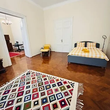 Classy #12lunipebega *