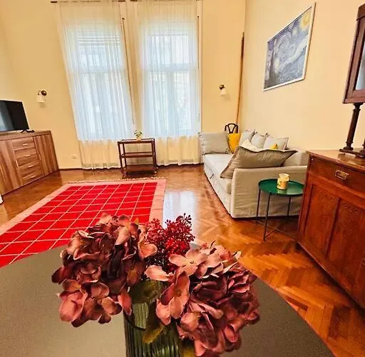 Classy #12lunipebega